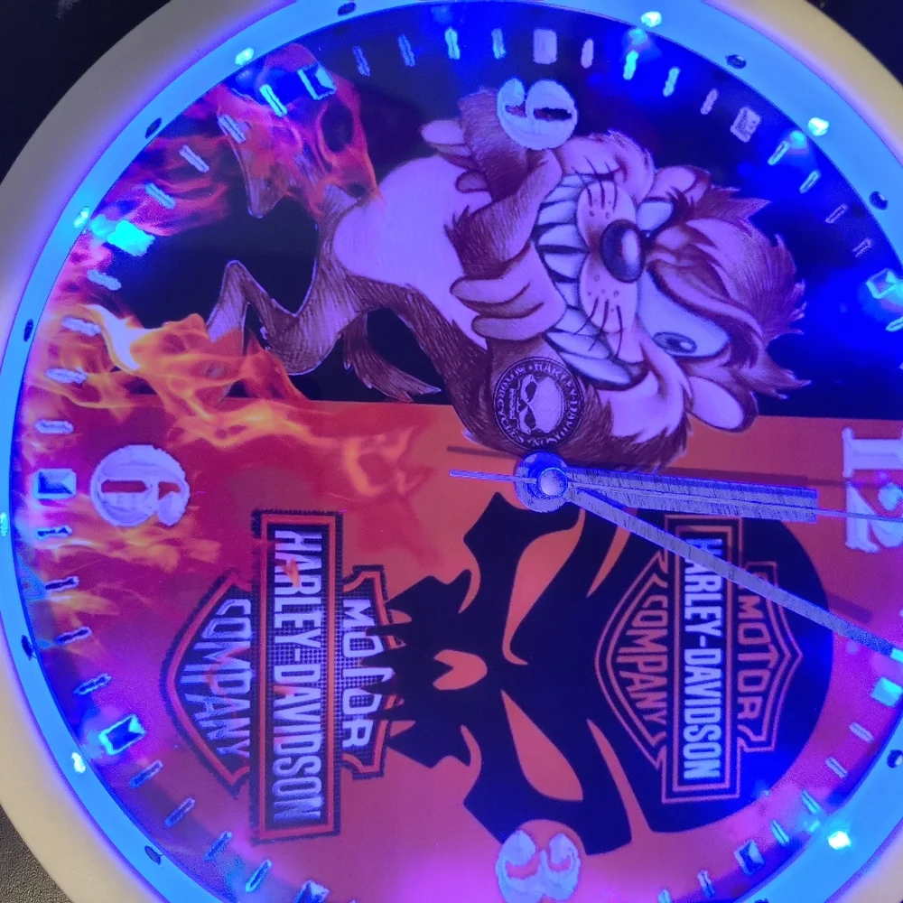 Harley Taz clock
